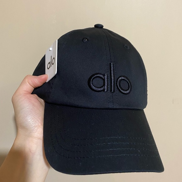 ALO Yoga Accessories - ALO Yoga black women hat new without tag